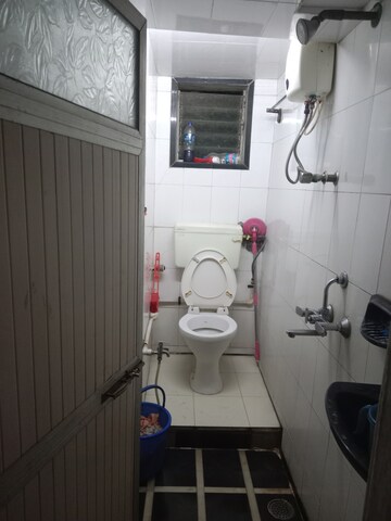 Bathroom in 1 BHK Apartment at Charming Apartment, Bhandup West – for Rent