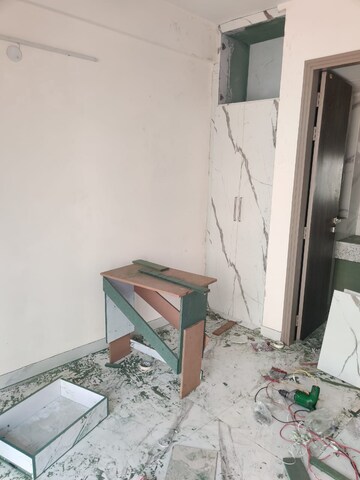 Master Bedroom in 2.5 BHK Builder Floor at Smart World Gems, Sector 89 – for Rent