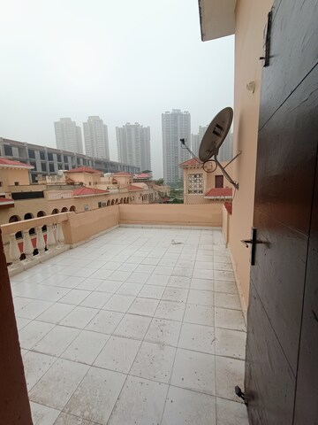 Balcony in 3 BHK Villa at Amrapali Leisure Valley, Tech Zone 4 Greater Noida – for Rent