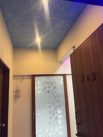 Room in 2 BHK Apartment at Kohinoor Majestic, Kalyan West – for Sale