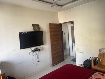 Kitchen in 2 BHK Apartment at Kohinoor Majestic, Kalyan West – for Sale