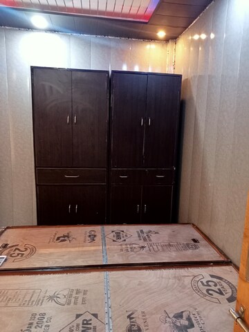 Furnished Amenities in 1.5 BHK Builder Floor at Vishesh Khand, Gomti Nagar – for Rent