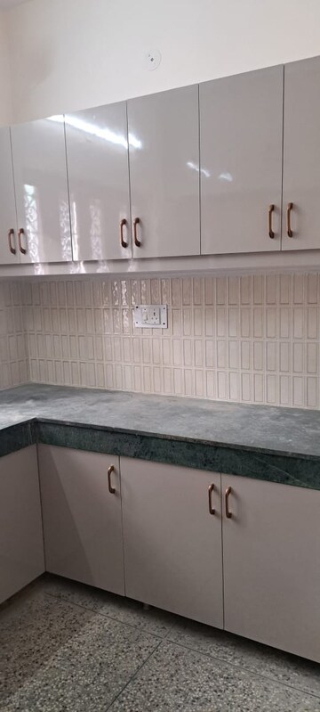 Kitchen in 1.5 BHK Villa at Sector 56 – for Rent