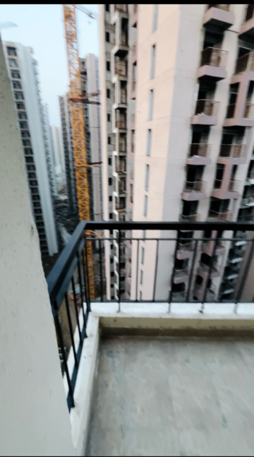 Staircase in 2 BHK Apartment at Amrapali Dream Valley, Amrapali Dream Valley – for Rent