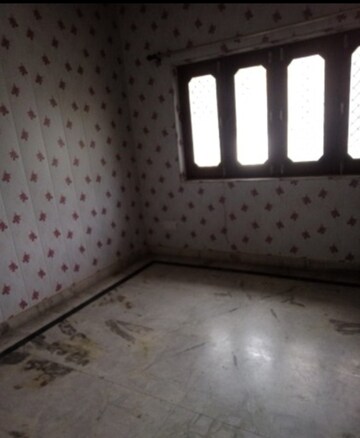 Kitchen in 2 BHK Villa at Aliganj – for Rent