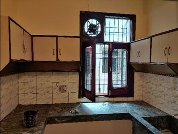 Bedroom in 3 BHK Builder Floor at Sector 49 – for Rent
