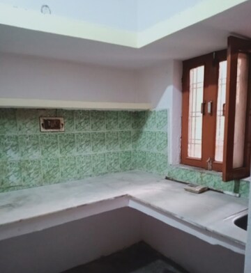 Bedroom in 2 BHK Independent House at Aliganj – for Rent