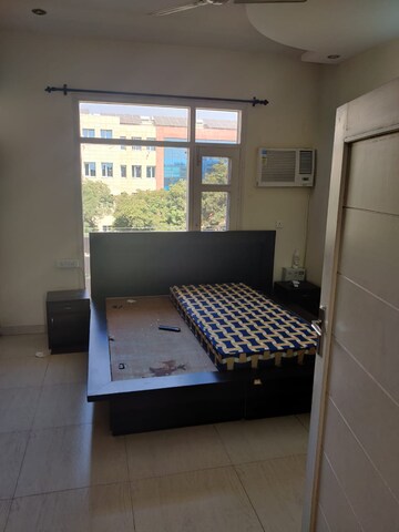 Bedroom in 1 BHK Builder Floor at Sector 38 – for Rent