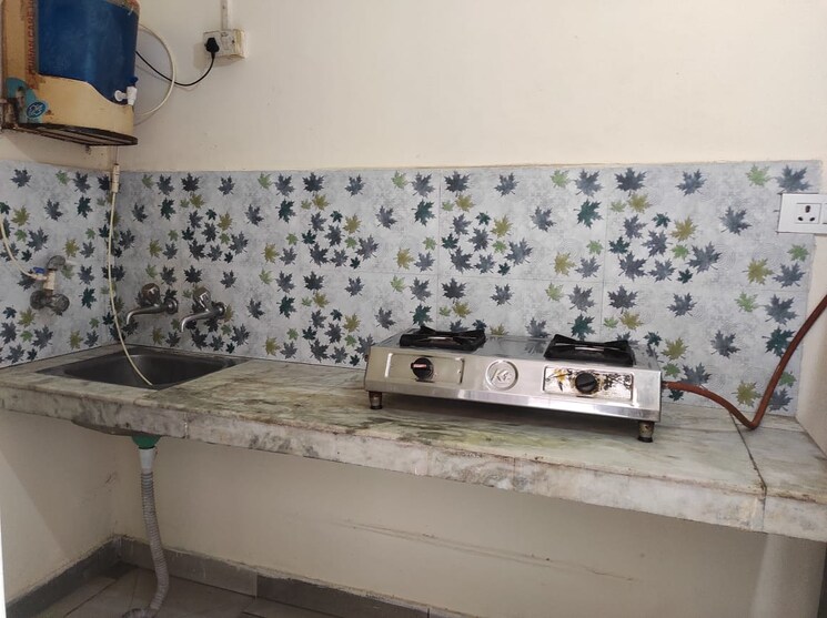 Bedroom, sector 35 1 RK 500 Sq.Ft. Builder Floor In Sector 35 Chandigarh 8759945