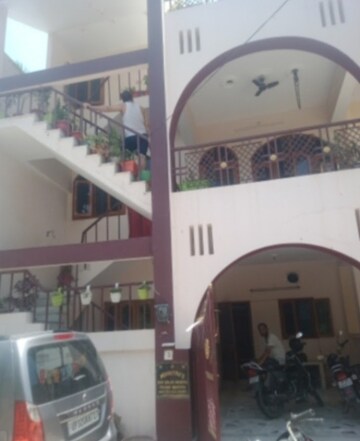 2 BHK Villa – Exterior View View at Aliganj - for Rent
