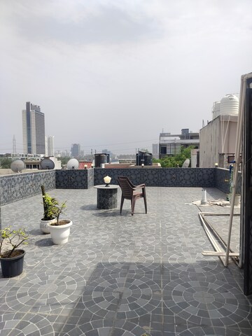2.5 BHK Builder Floor – Exterior View View at Sushant Tower, Sector 56 - for Sale
