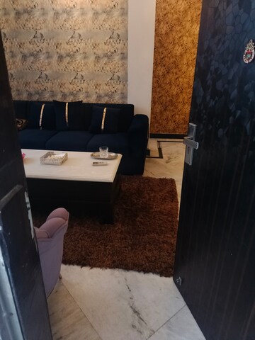 Master Bedroom in 2.5 BHK Builder Floor at Sushant Tower, Sector 56 – for Sale