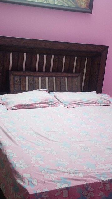 Bedroom in 2 BHK Independent House at Sector 15 – for Rent