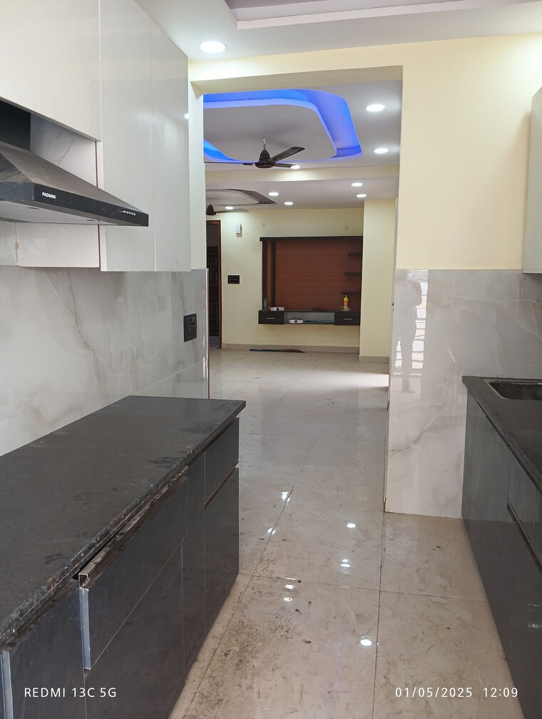 Kitchen, shalimar garden 4 Bedroom 1800 Sq.Ft. Builder Floor In Shalimar Garden Ghaziabad 8759978