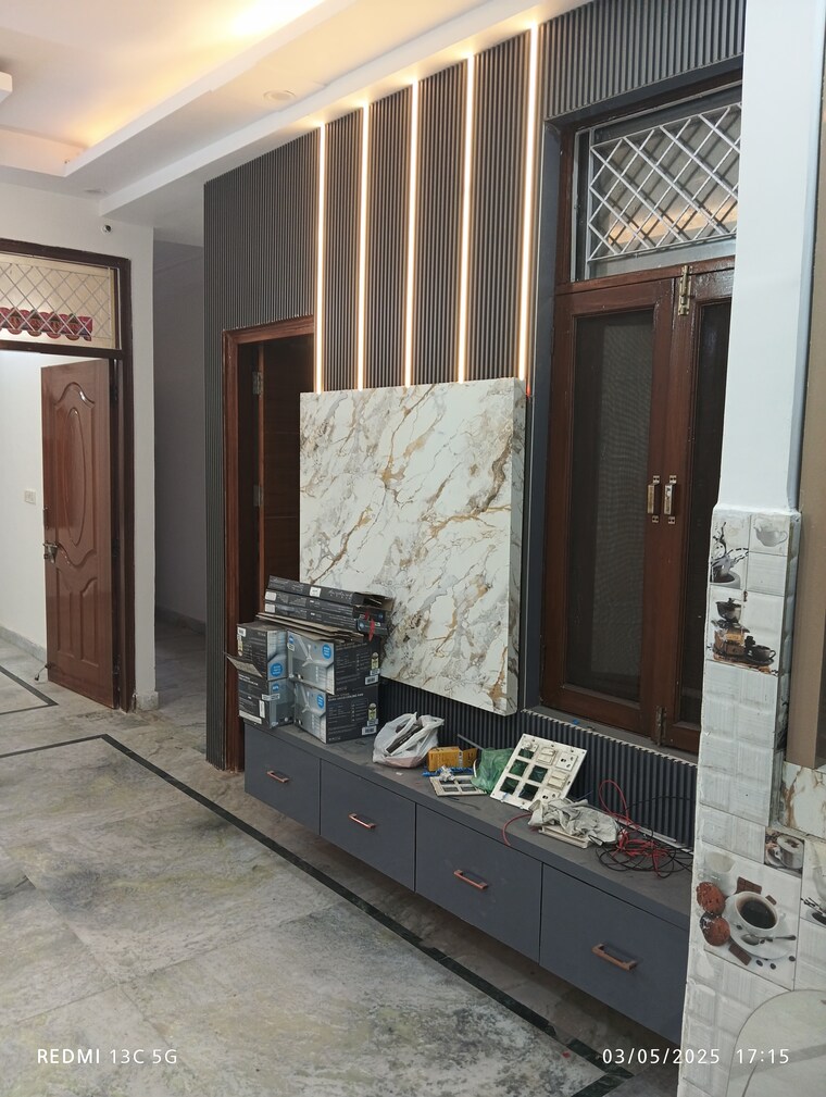 Room, shalimar garden 4 Bedroom 1800 Sq.Ft. Builder Floor In Shalimar Garden Ghaziabad 8759978
