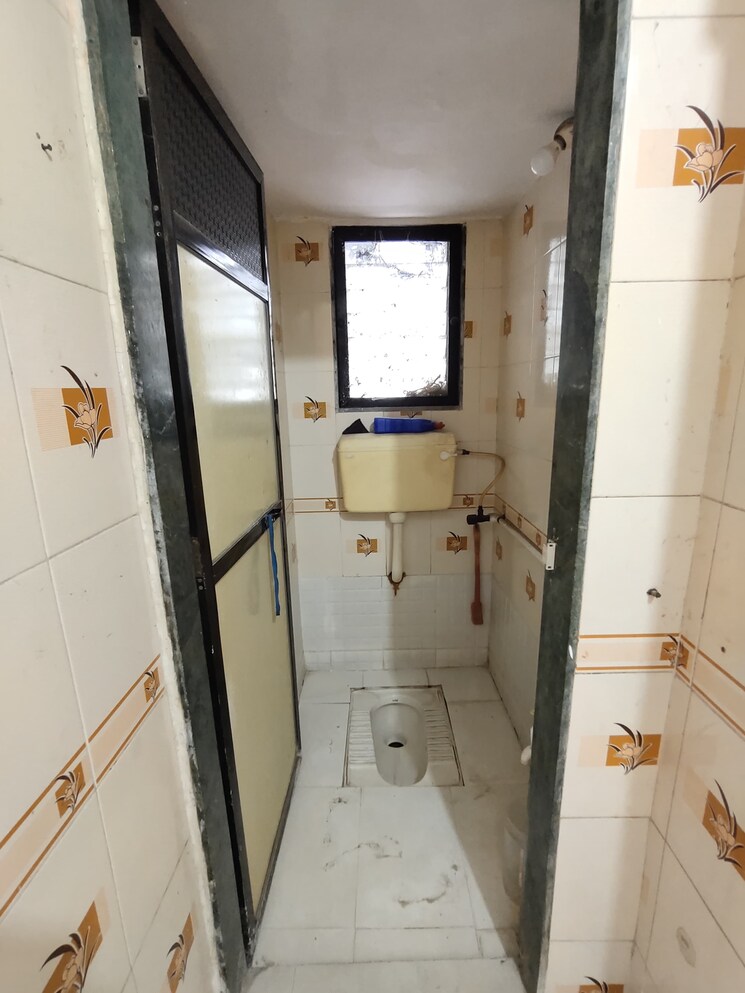 Bathroom, dombivli west Studio 345 Sq.Ft. Apartment In Dombivli West Thane 8760001