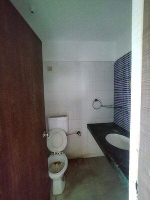 Bathroom in 3 BHK Apartment at DSK Garden Enclave, Kondhwa – for Sale