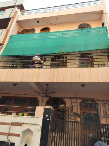5 BHK Builder Floor – Exterior View View at Sector 15 - for Sale
