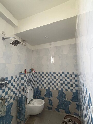 Bathroom in 1 BHK Apartment at Hong Kong Bazaar, Sector 57 – for Rent