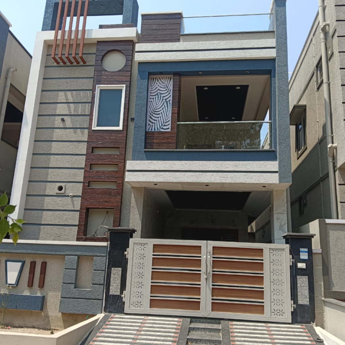 3 BHK + Pooja Room Villa For Sale in Venkusha Estate 