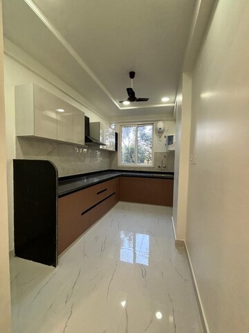 Kitchen in 3 BHK Builder Floor at Sector 75 – for Rent