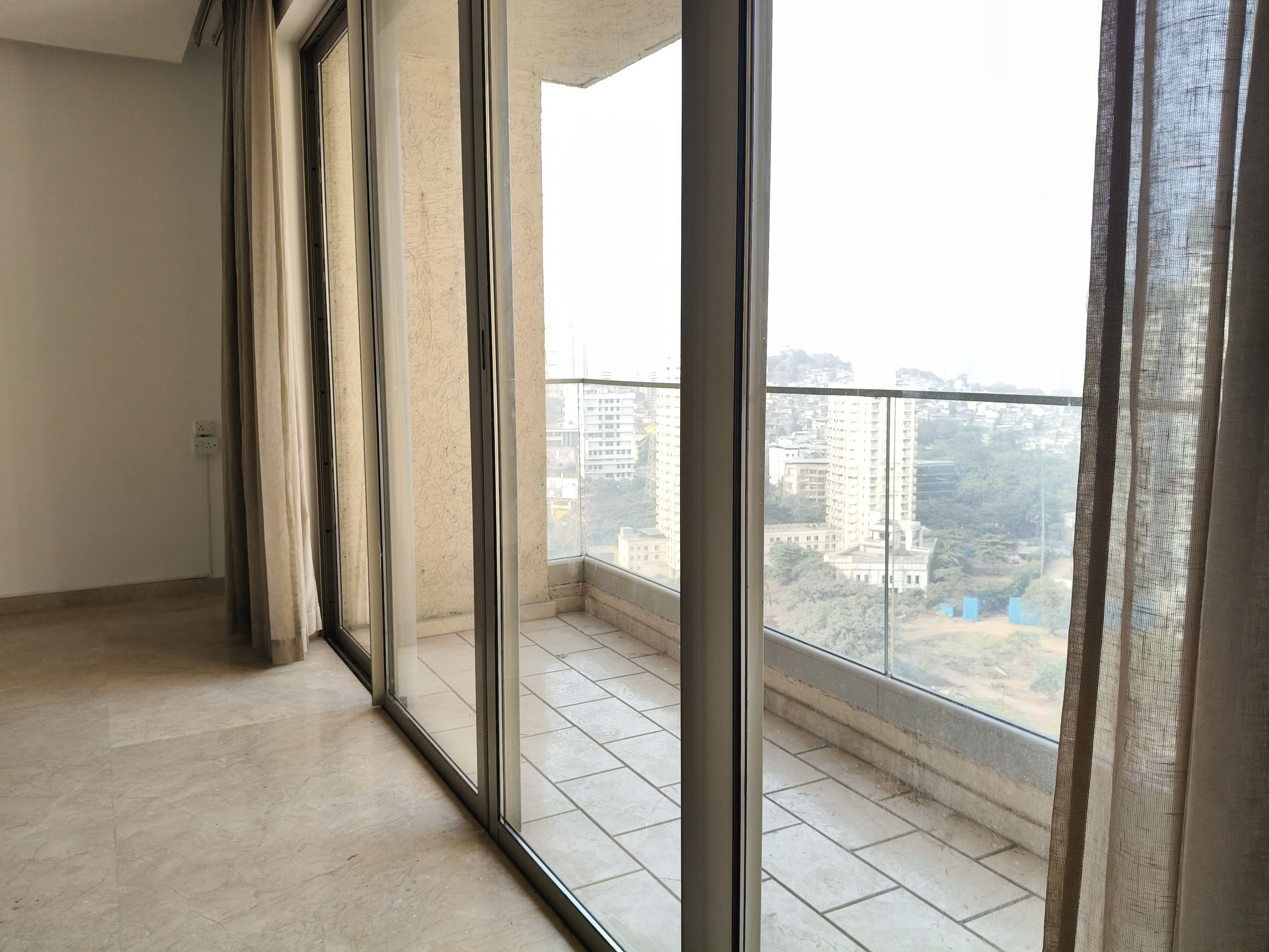 3 BHK + Extra Room Apartment For Rent in Hiranandavi Rodas Enclave Rosehill