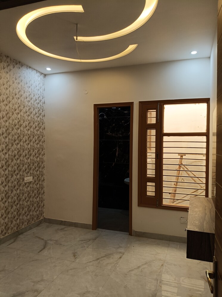 Room, dhakoli 3 Bedroom 1300 Sq.Ft. Independent House In Dhakoli Zirakpur 8760114