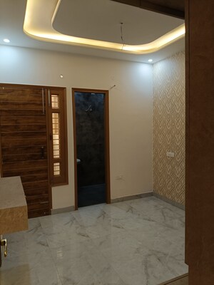 Room in 3 BHK Independent House at Dhakoli – for Sale