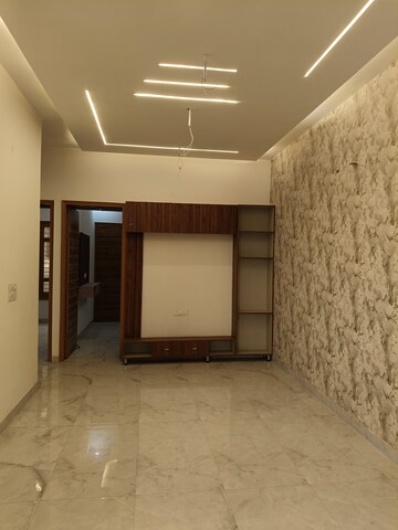 Room in 3 BHK Independent House at Dhakoli – for Sale