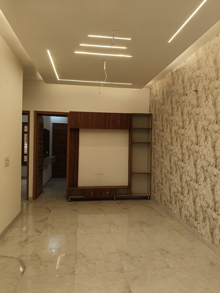 Room, dhakoli 3 Bedroom 1300 Sq.Ft. Independent House In Dhakoli Zirakpur 8760114