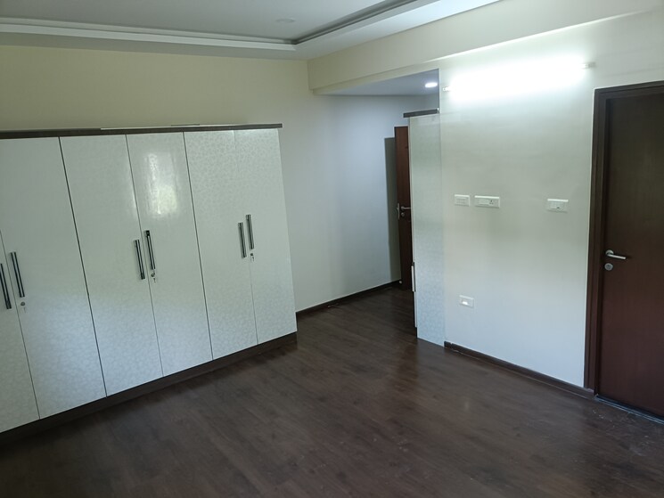 Room, sevalal nagar 4 Bedroom 3000 Sq.Ft. Villa In Sevalal Nagar Hyderabad 8760127