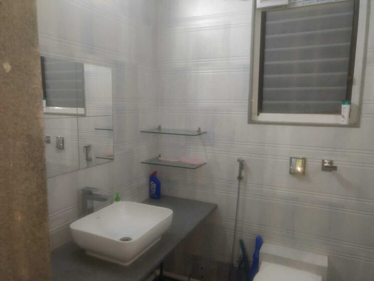 Bathroom, kumar-padmaja-apartment 2 Bedroom 800 Sq.Ft. Apartment In Kothrud Pune 8760106