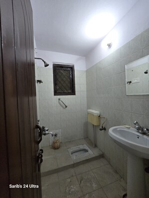 Bathroom in 3 BHK Builder Floor at Sukhdev Vihar – for Sale