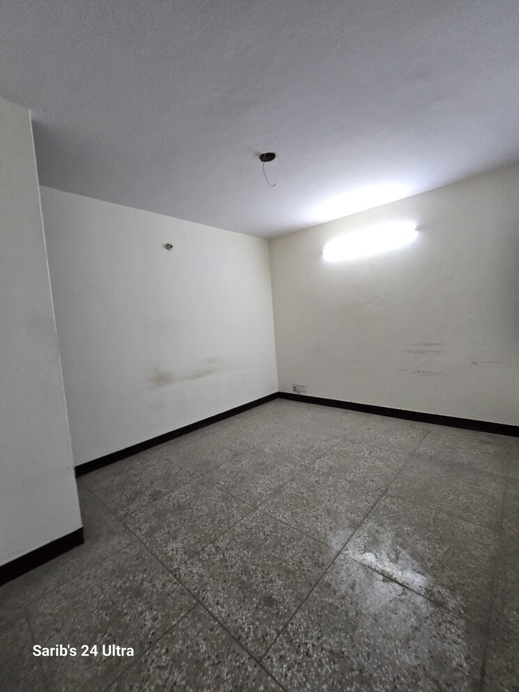 Room, sukhdev vihar 3 Bedroom 2250 Sq.Ft. Builder Floor In Sukhdev Vihar Delhi 8760118