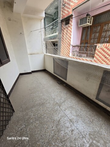 Balcony in 3 BHK Builder Floor at Sukhdev Vihar – for Sale