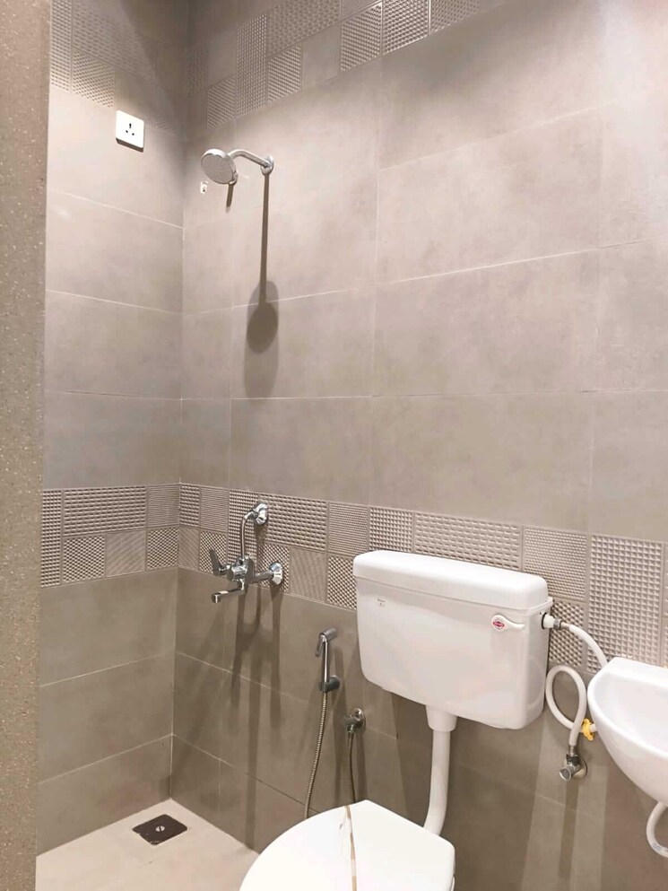 Bathroom, khopoli 1 Bedroom 635 Sq.Ft. Apartment In Khopoli Navi Mumbai 8760117