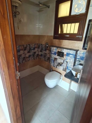 Bathroom in 4 BHK Apartment at Pragtisheel Bairwa Apartment, Sector 11 Dwarka – for Rent