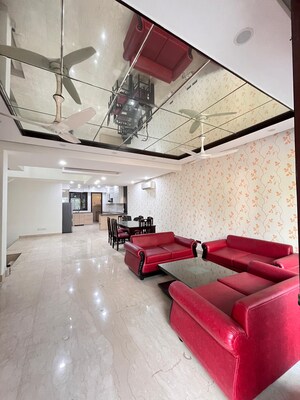 Living Room in 6+ BHK Villa at Sector 36 – for Sale