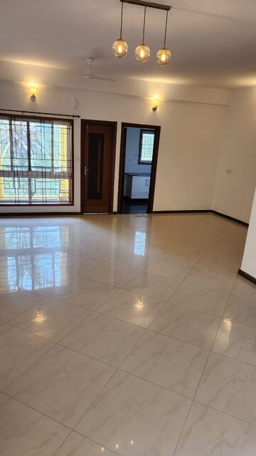 Room in 3 BHK Apartment at RS Greenwoods, Electronic City Phase ii – for Rent