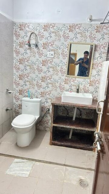 Attached Bathroom in 2 BHK Builder Floor at Sector 82 – for Rent