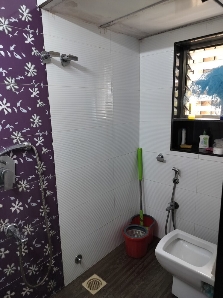 Bathroom, madhavi-chs 2 Bedroom 900 Sq.Ft. Apartment In Nerul Navi Mumbai 8760172