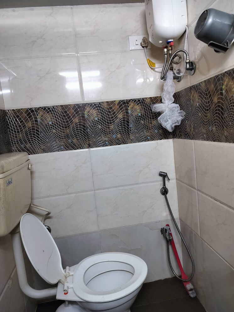 Bathroom, madhavi-chs 2 Bedroom 900 Sq.Ft. Apartment In Nerul Navi Mumbai 8760172