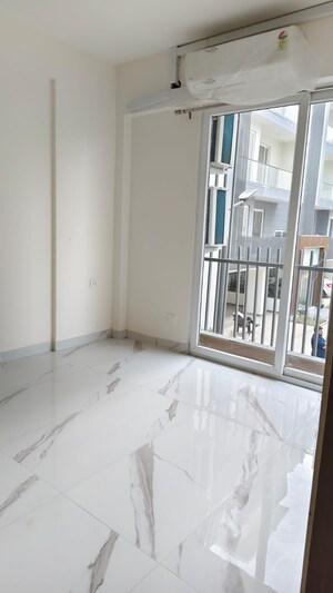 Balcony in 3.5 BHK Builder Floor at M3M Soulitude, Sector 89 – for Sale