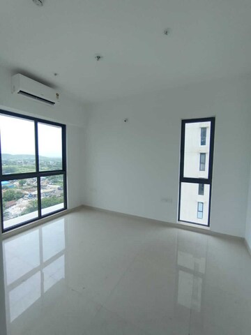 Master Bedroom in 3 BHK Apartment at Lodha Palava Serenity B, Dombivli East – for Rent