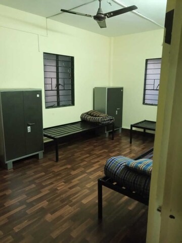 Room in  Pg at Rambaug Colony – for Rent