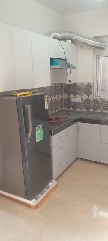 Kitchen in 2.5 BHK Builder Floor at Signature Global Park 4 and 5, Sohna Sector 36 – for Rent