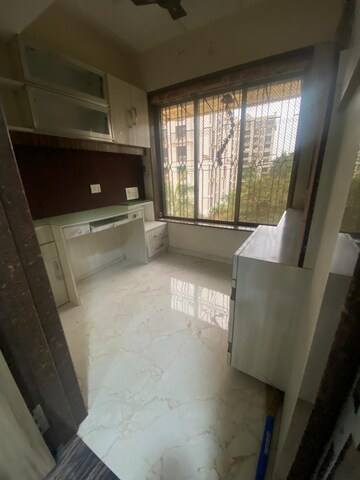 Living Room in 2.5 BHK Apartment at Kalyan West – for Rent