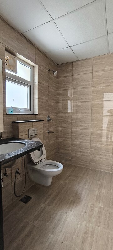 Bathroom in 3 BHK Builder Floor at BPTP Amstoria, Sector 102 – for Rent