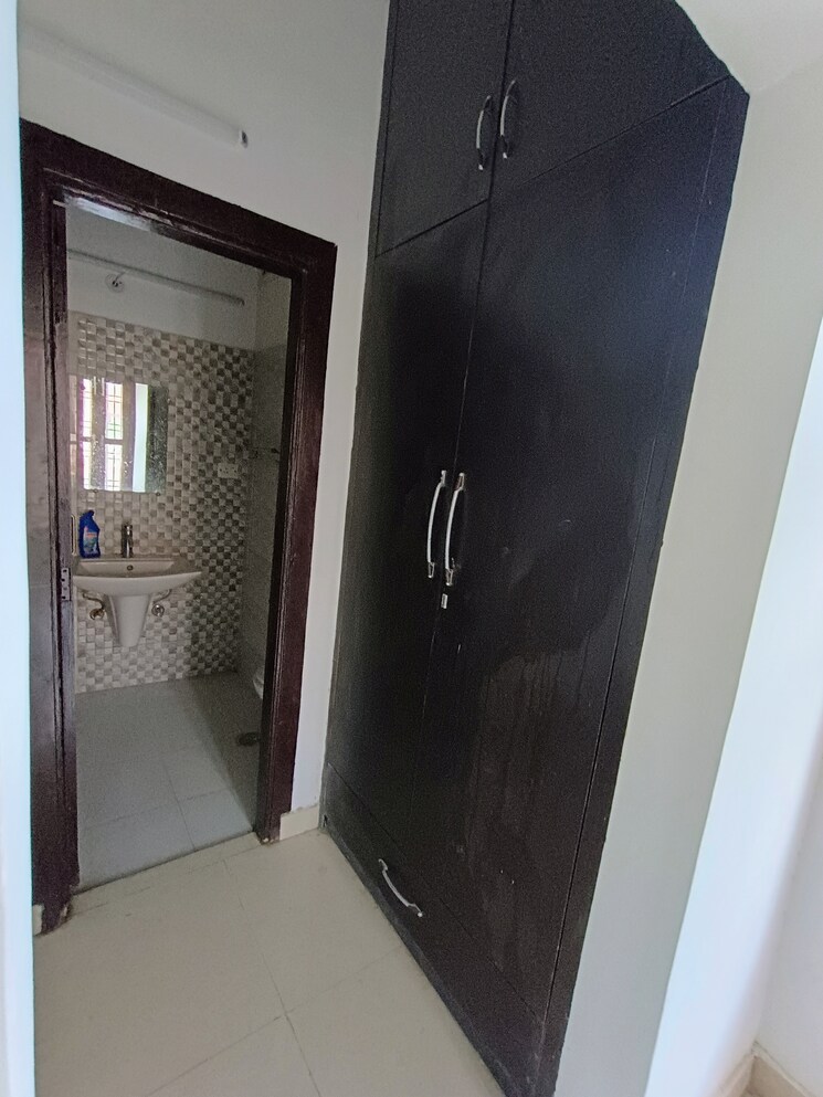 Room, amrapali-leisure-valley 3 Bedroom 1825 Sq.Ft. Villa In Tech Zone 4 Greater Noida Greater Noida 8760342