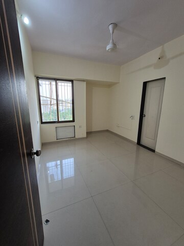 Building Lobby in 3 BHK Apartment at Cosmos Horizon Phase 2, Pokhran Road No Two – for Rent